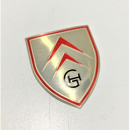 Citroën badge on Hood Arrow